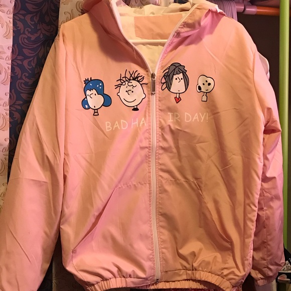 Tops - Picture 13 of 13